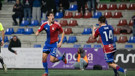 Pablo Pérez, futbolista del Langreo, en Deportes COPE Asturias