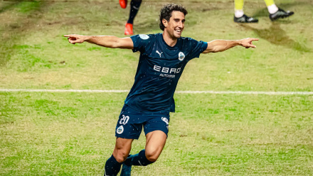 Joan Campins tras marcar con el At.Lleida