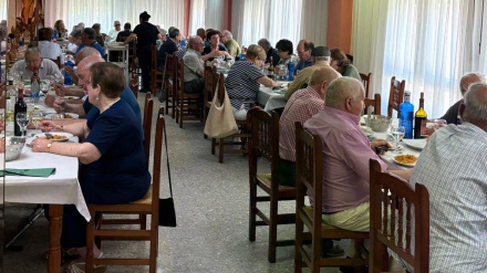 Montanejos implanta un sistema de ayudas para que los mayores puedan comer en los restaurantes