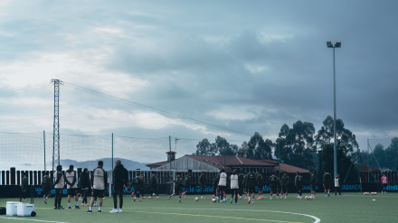 Imagen del entrenamiento del Celta en A Madroa previo al duelo copero
