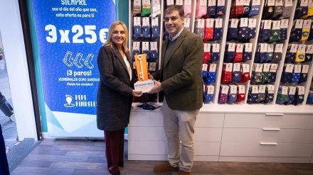 La alcaldesa de Granada, Marifrán Carazo, ha formalizado la adhesión de Pepe Pinreles a la candidatura para la Capitalidad CulturalPOLITICA ANDALUCÍA ESPAÑA EUROPA GRANADA AUTONOMÍASAYUNTAMIENTO