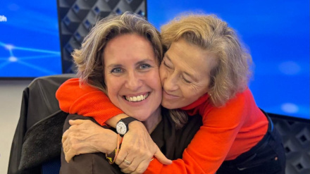 Julia Navarro y López Schlichting en 'Fin de Semana'