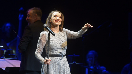 La salida de este nuevo álbum, según confiesa la propia artista, es un momento muy estimulante, aunque también produce cierta ansiedad por conocer la reacción del público.