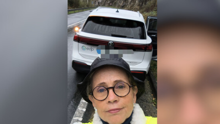 Jorgelina Expósito Blanco, en el momento en el que usó la baliza V16