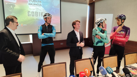 Fran Sánchez desvela el recorrido de la Vuelta a Murcia 2026