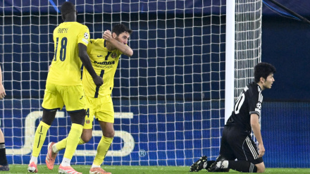 Comesaña celebra el 1-1 del Villarreal