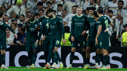 El City celebra con Haaland el gol del noruego antes del descanso del Real Madrid - Manchester City