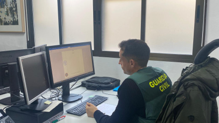 Guardia Civil trabajando en ciberestafas