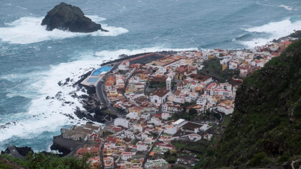 Oleaje en Garachico (foto de archivo)