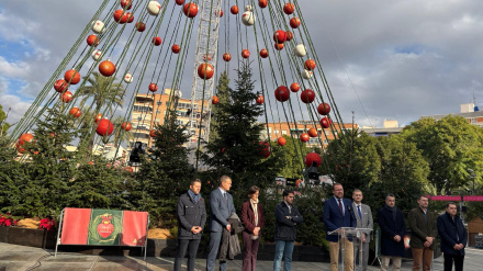 Presentación actividades del árbol de la Navidad en Murcia
