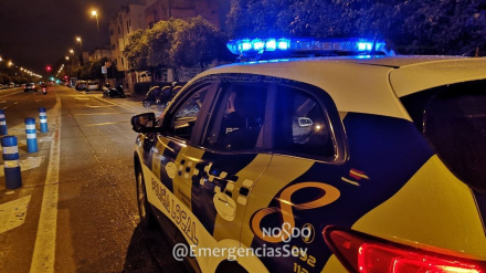 Coche de la Policía Local de Sevilla