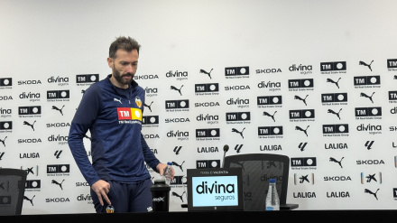 Corberán en el Media Center de Paterna