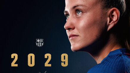 Claudia Pina renueva con el Barça hasta 2029