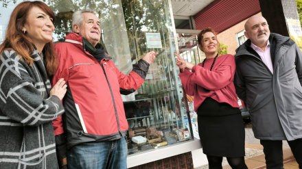 Comercio Córdoba se alía con la Cruz Roja contra la soledad no deseada