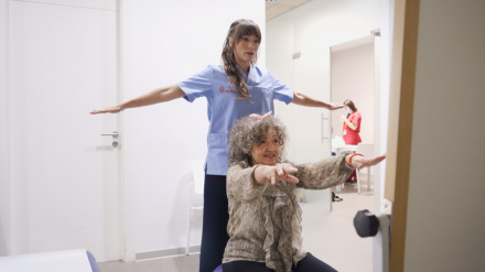 Teresa durante una sesión con una paciente