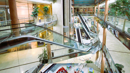 Interior del Centro Cívico de Oviedo