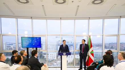 El lehendakari y el consejero de Salud del Gobierno vasco presentan "la inversión más grande que nunca se ha hecho" en Osakidetza