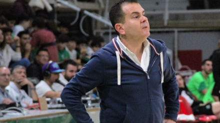 Rafa Sanz se va del Peñas