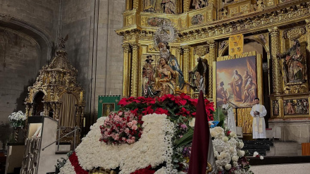 Logroño mira a Belén en el día de su patrona, la Virgen de la Esperanza