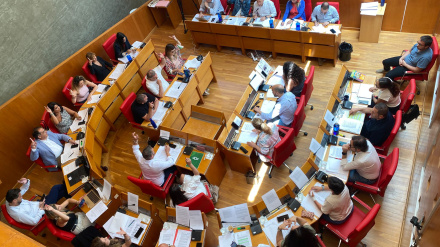 Imagen del salón de plenos de Lorca desde el palco de ciudadanos