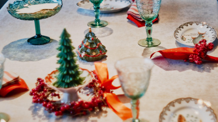 Decoración navideña de la mesa navideña