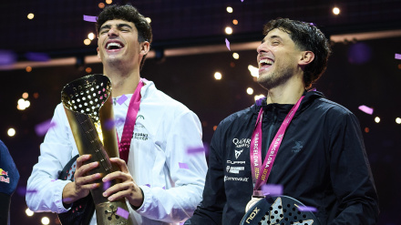 Tapia y Coello celebran la victoria en Barcelona.