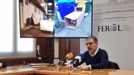 Ángel Mato durante la rueda de prensa de este viernes en el Ayuntamiento de Ferrol