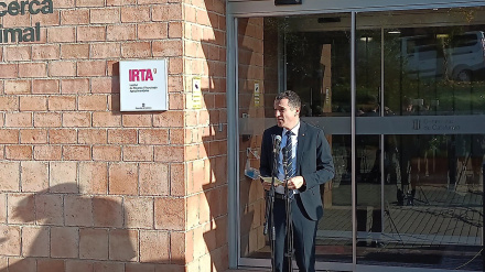 19/12/2025 Ordeig: El informe de la CE dice que "no hay indicios" de que la PPA provenga del Irta-CReSA.El conseller de Agricultura, Ganadería, Pesca y Alimentación de la Generalitat, Òscar Ordeig, ha asegurado que el informe de la Comisión Europea sostiene que "no hay ninguna evidencia ni indicio de que pueda conducir a pensar que el virus haya salido del laboratorio Irta-CReSA".ECONOMIA