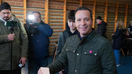 Óscar Fernández Calle, el candidato de Vox, ha votado en Cáceres