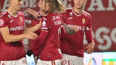 El Real Murcia da un salto en la clasificación