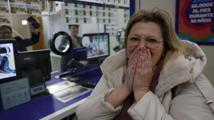 Jessica, responsable de administración de loterías