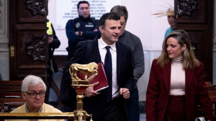 Bruno García y Maite González acceden al Salón de Plenos