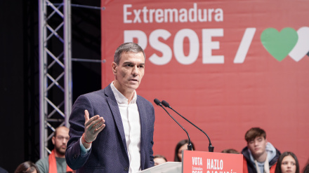 El caso del hermano de Pedro Sánchez hunde al PSOE en su feudo histórico de Extremadura