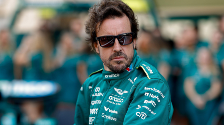 ALONSO Fernando (spa), Aston Martin F1 Team AMR25, retrato durante el Gran Premio de Abu Dabi de Fórmula 1 de 2025, 24ª ronda del Campeonato Mundial de Fórmula Uno de la FIA de 2025