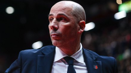El técnico español ha tardado un mes y medio en encontrar un nuevo equipo de Euroliga.