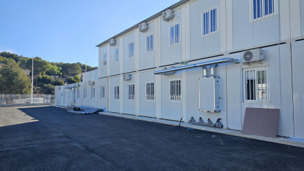 El alumnado del CEIP Oltà de Calp se prepara para reanudar el curso escolar el próximo 7 de enero en las aulas prefabricadas ya instaladas