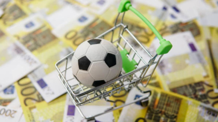 El mercado de fichajes se abre el 1 de enero y se cierra el 2 de febrero