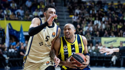 Norris ante Tucker. El Barça no ha podido sumar la sexta victoria consecutiva