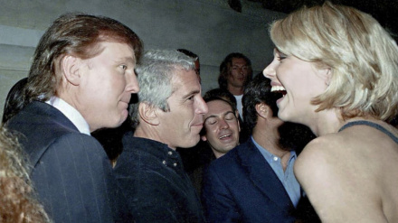 Las fotos de Epstein sacuden la política de EEUU y señalan a Trump y Clinton