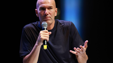 La leyenda del fútbol francés Zinedine Zidane