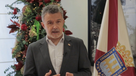 El alcalde de Logroño, Conrado Escobar, felicita la Navidad invitando a disfrutar de un Logroño “más vivo, inclusivo y saludable”