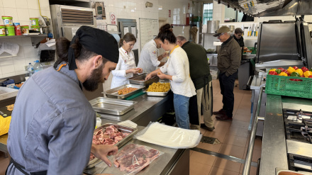 cena navidad cáritas