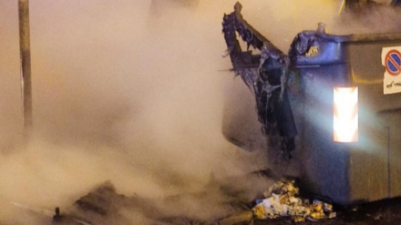 Contenedor quemado en Zaragoza