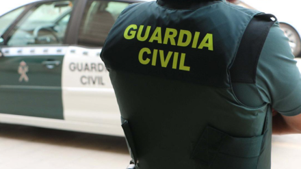 La Guardia Civil interceptó al hombre de 35 años tras un altercado en un establecimiento local