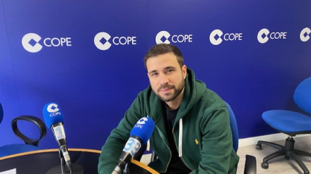 Rubén Simeó en los estudios de COPE Ourense