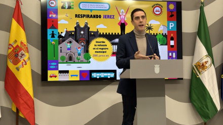 Jaime Espinar durante  la presentación del ZBE de Jerez