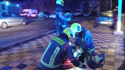 Bomberos de Gran Canaria salvan la vida de un niño