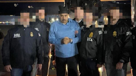 Nicolás Maduro ya está en Nueva York. En este vídeo, se le puede ver andando en suelo estadounidense acompañado de miembros de servicios como la DEA.
