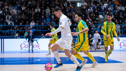 Un momento del partido del pasado martes en A Malata