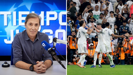 Paco González y jugadores del Real Madrid